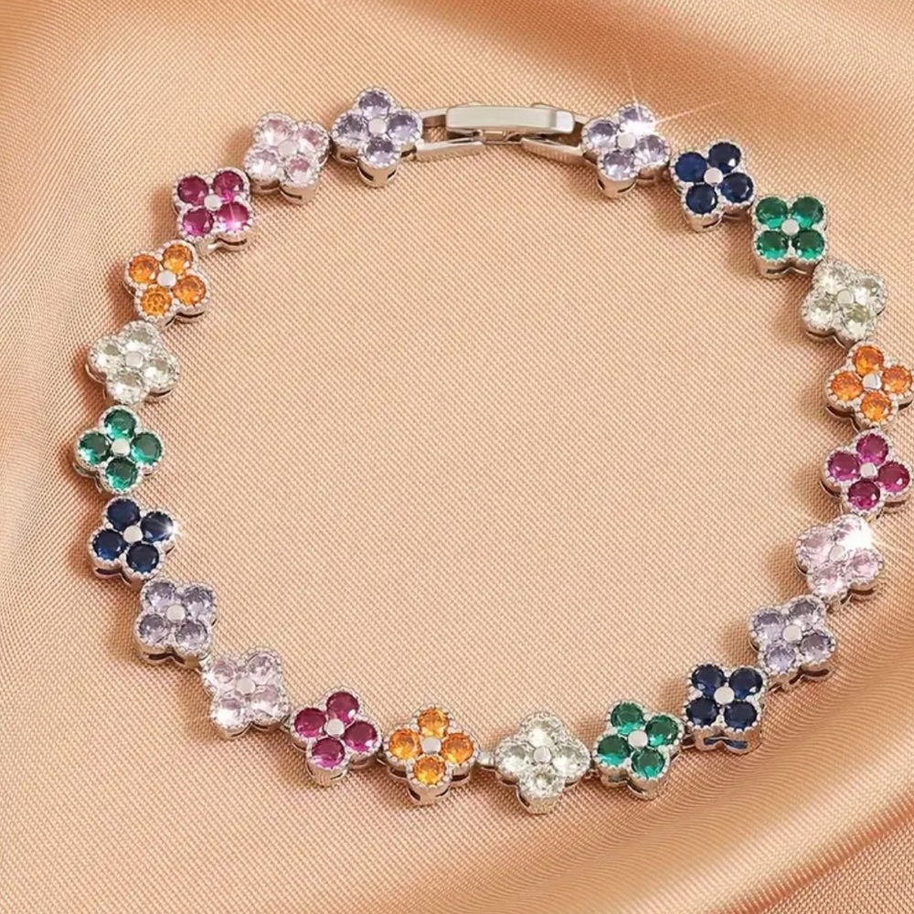 Women Silver Plated Multi Color Clover Cubic Zirconia Bracelets Minimalist